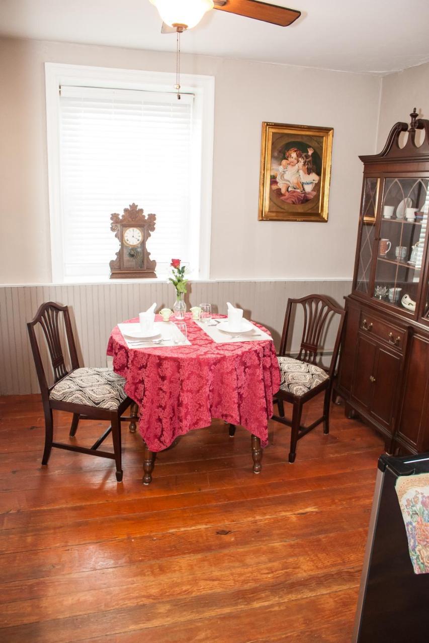 Hertzog Homestead Bed&Breakfast Ephrata Eksteriør bilde